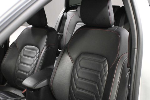 Ford Focus 1.0 Focus ST-Line X mHEV Auto 5dr 25