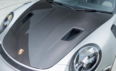 Porsche 911 GT3 RS Weissach (991.2) 32