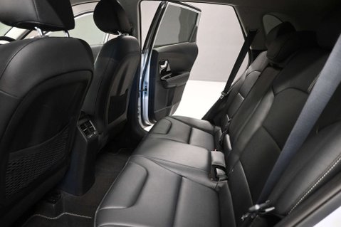 Kia Niro 1.6 Niro 3 HEV Semi-Auto 5dr 28