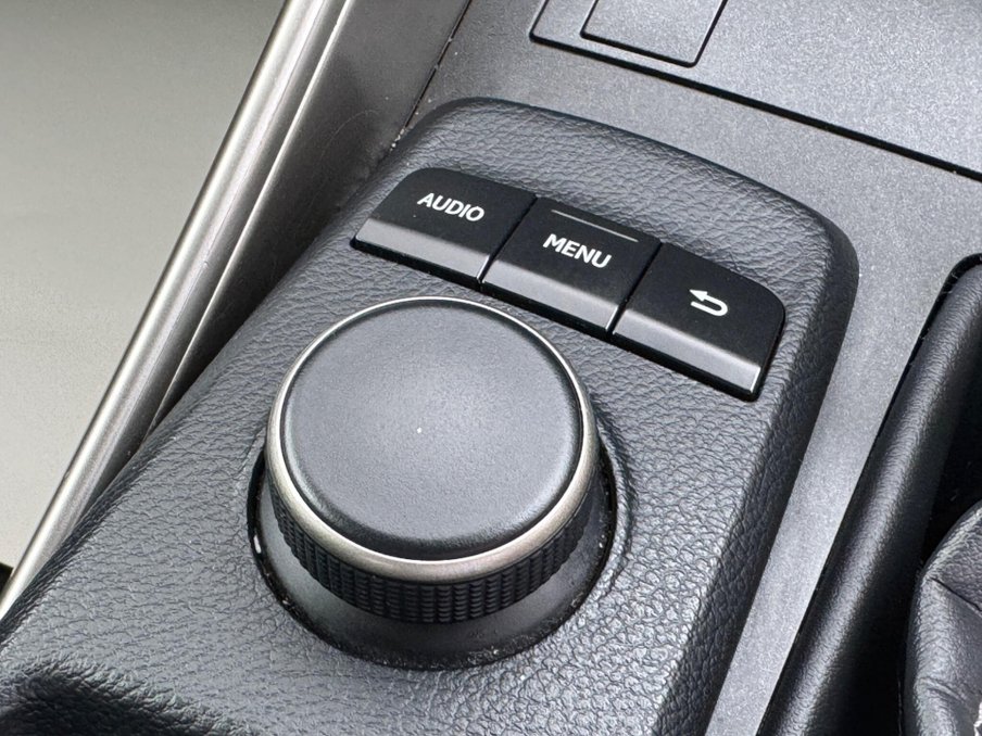 2016 Lexus Is — image 26