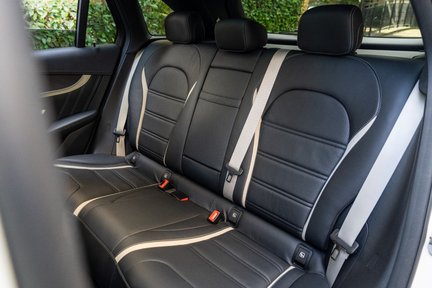 Mercedes-Benz GLC 63 S AMG 4MATIC PLUS PREMIUM 29