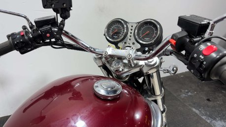 Triumph Adventurer 885 2001 ONLY 26K NEW MOT CLASSIC RETRO BIKE 885CC 14