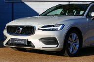 Volvo V60 2.0 V60 Momentum D4 Auto 5dr 9