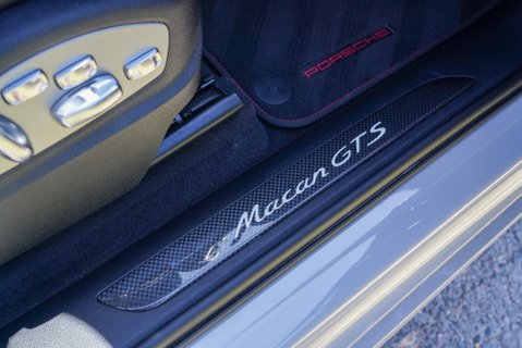 Porsche Macan GTS PDK 11