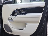 Land Rover Range Rover AUTOBIOGRAPHY HYBRID HUGE SPEC  11