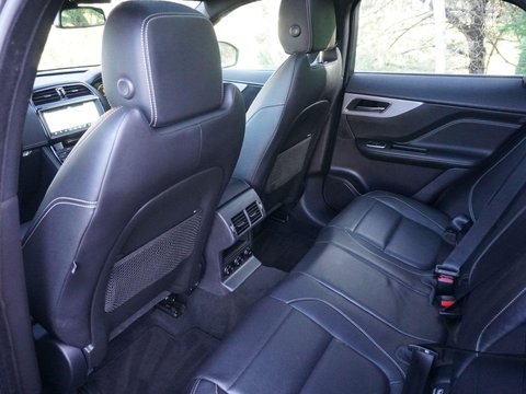 Jaguar F-Pace 3.0 V6 S Auto AWD Euro 6 (s/s) 5dr 33