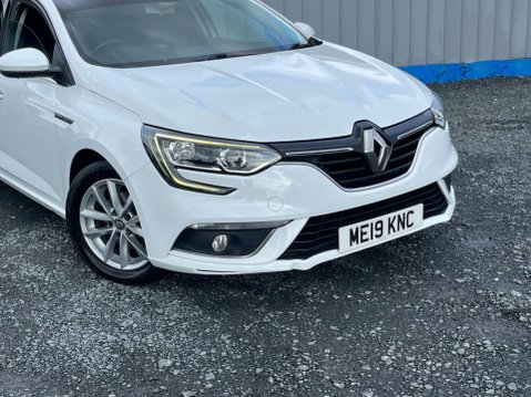 Renault Megane 1.5 Blue dCi Play Sport Tourer Euro 6 (s/s) 5dr 42