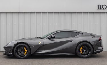 Ferrari 812 Superfast 2