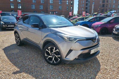 Toyota C-HR DYNAMIC.. 9 MAIN DEALER SERVICES.. STUNNING EXAMPLE 22