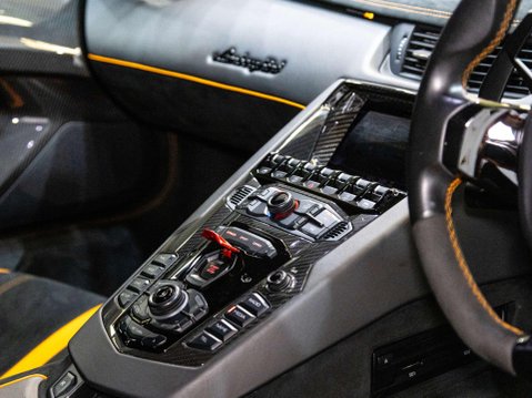Lamborghini Aventador 6.5 V12 LP 750-4 Superveloce Coupe 2dr Petrol ISR 4WD Euro 6 (750 bhp) 46