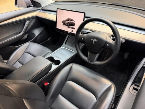 Tesla Model 3 (Dual Motor) Long Range Auto 4WDE 4dr 2