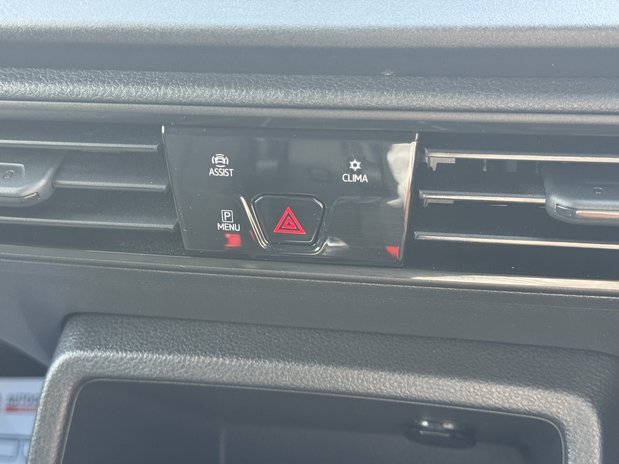 Volkswagen Caddy SWB L1H1 Low Roof Commerce Pro Air Con Alloys Sensors EURO 6 NO VAT 40