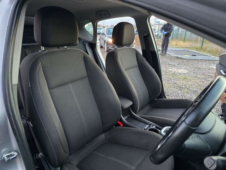 Vauxhall Astra 1.6 16v SRi Auto Euro 5 5dr 23