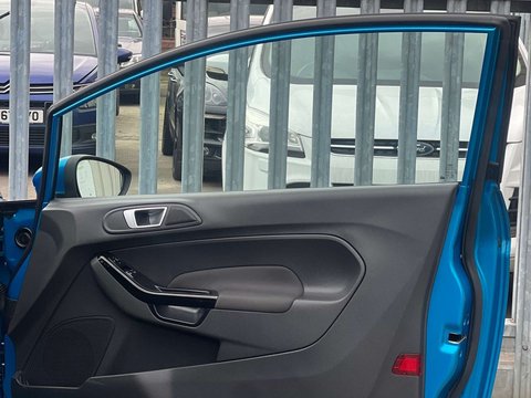 Ford Fiesta 1.0 Fiesta Zetec T 3dr 34