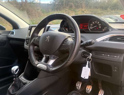 Peugeot 208 1.2 208 GT Line S/S 5dr 10