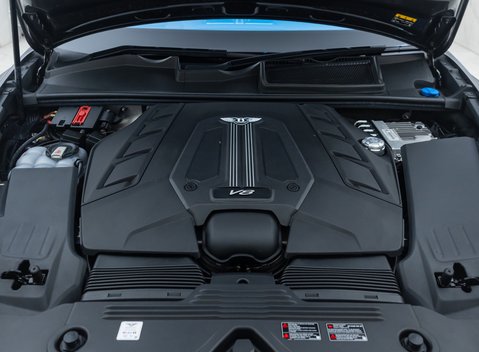 Bentley Bentayga V8 First Edition 41