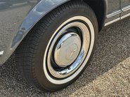 Mercedes-Benz SL Series 230 SL 46