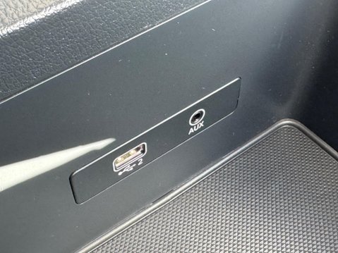 Audi Q5 2.0 TDI 40 Sport S Tronic quattro Euro 6 (s/s) 5dr 36