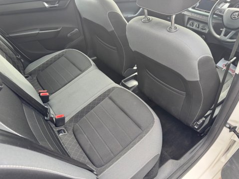 Skoda Fabia COLOUR EDITION MPI 43