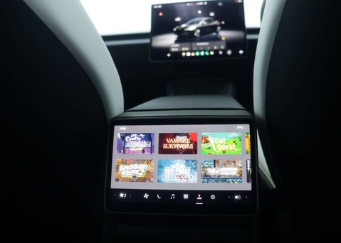 Tesla Model 3 (Dual Motor) Long Range Saloon 4dr Electric Auto 4WDE (306 ps) 21