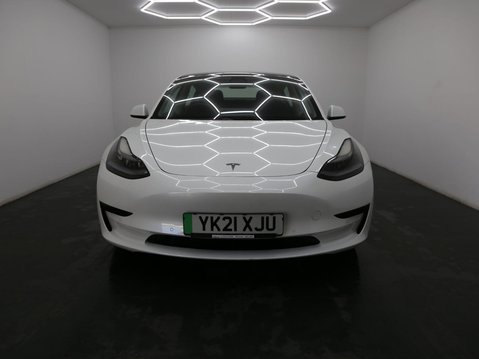 Tesla Model 3 Standard Range Plus Auto RWD 4dr 2