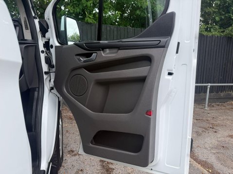 Ford Transit Custom 300 TREND P/V ECOBLUE 22