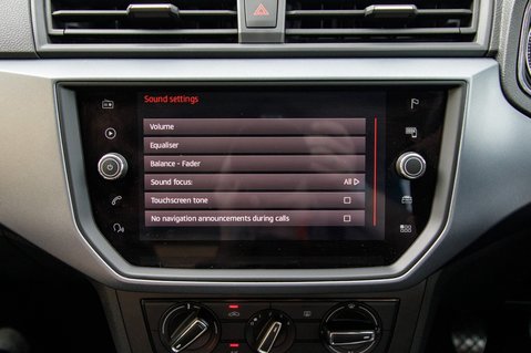 SEAT Arona TSI SE TECHNOLOGY 29