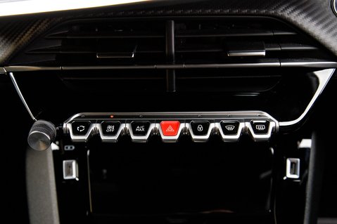 Peugeot 2008 PURETECH S/S ALLURE PREMIUM PLUS 34