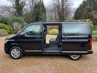 Volkswagen Caravelle 2.0 TDI Executive MPV 5dr Diesel DSG Euro 6 (s/s) (150 ps) 4