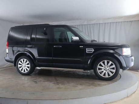 Land Rover Discovery 3.0 Discovery HSE SDV6 Auto 4WD 5dr 7