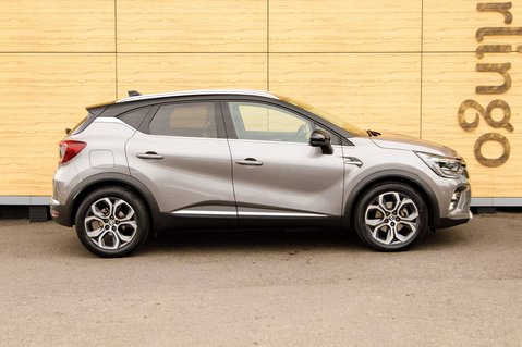 Renault Captur TECHNO E-TECH 12