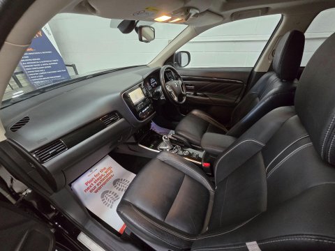 Mitsubishi Outlander 2.0h 12kWh GX4h CVT 4WD Euro 6 (s/s) 5dr 46