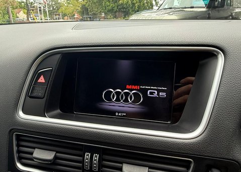 Audi Q5 2.0 TDI S line Plus SUV 5dr Diesel S Tronic quattro Euro 6 (s/s) (190 ps) 17