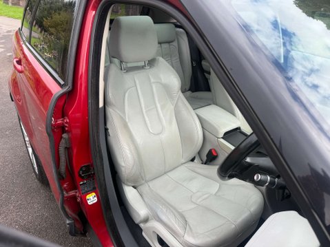 Land Rover Range Rover Evoque 2.2 Range Rover Evoque Pure Tech SD4 Auto 4WD 5dr 30