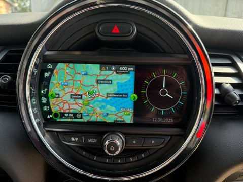 Mini Convertible 1.5 Cooper 2dr 70