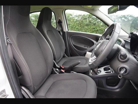 Smart Forfour 1.0 Urbanshadow Euro 6 (s/s) 5dr 18