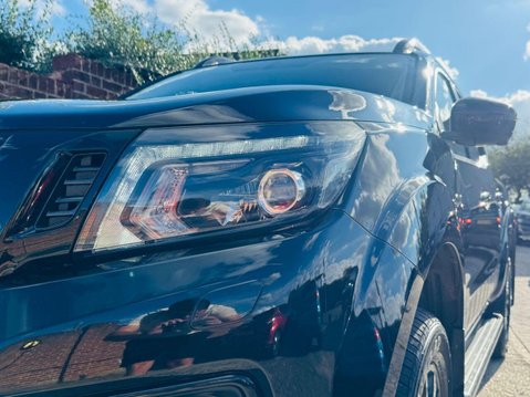 Nissan Navara 2.3 dCi N-Guard Pickup Double Cab 4dr Diesel Manual 4WD Euro 6 (s/s) (190 p 15