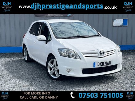 Toyota Auris 1.6 V-Matic SR Euro 5 5dr