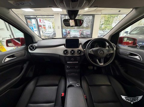 Mercedes-Benz B Class 1.5 B180d Sport (Executive) 7G-DCT Euro 6 (s/s) 5dr 25