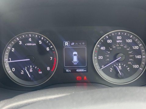 Hyundai TUCSON 1.6 GDi Blue Drive SE Euro 6 (s/s) 5dr 33