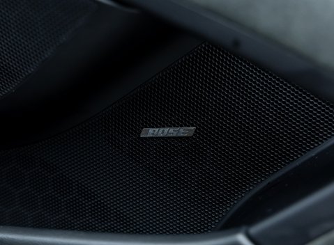 Porsche Cayman GT4 (718) 21