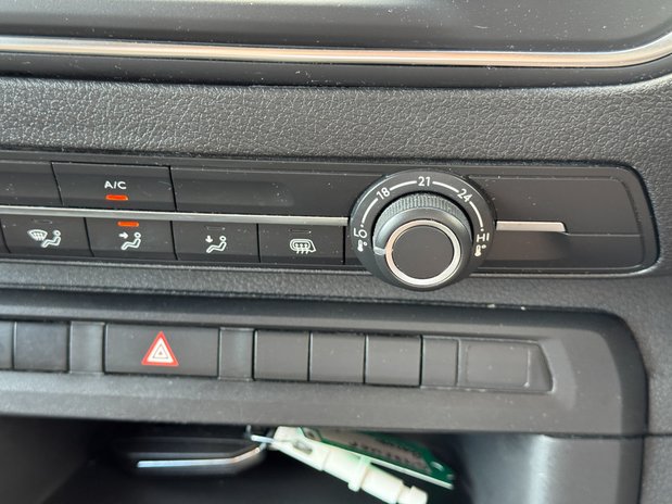 Vauxhall Vivaro LWB L2H1 Low Roof F2900 Air Con EURO 6 33