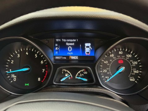 Ford Focus 1.6 Focus Zetec Auto 5dr 28