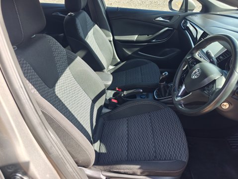 Vauxhall Astra SRI 18