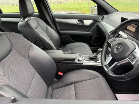 Mercedes-Benz C Class 2.1 C220 CDI AMG Sport G-Tronic+ Euro 5 (s/s) 4dr 24