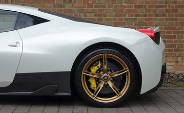 Ferrari 458 Speciale 23