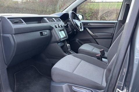 Volkswagen Caddy C20 150ps Tdi Highline DSG Panel Van - Tailgate / Sat Nav / Heated Seats 15