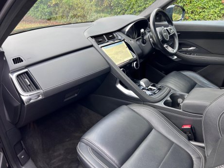 Jaguar E-Pace 2.0 D204 MHEV R-Dynamic Black Auto AWD Euro 6 (s/s) 5dr 86