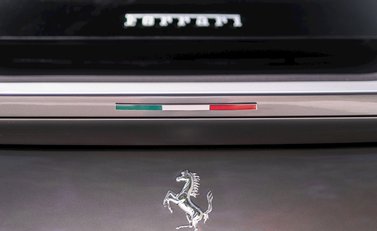 Ferrari 812 Superfast 33