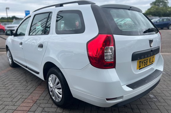 Dacia Logan ESSENTIAL 1.0 TCE ESTATE 14